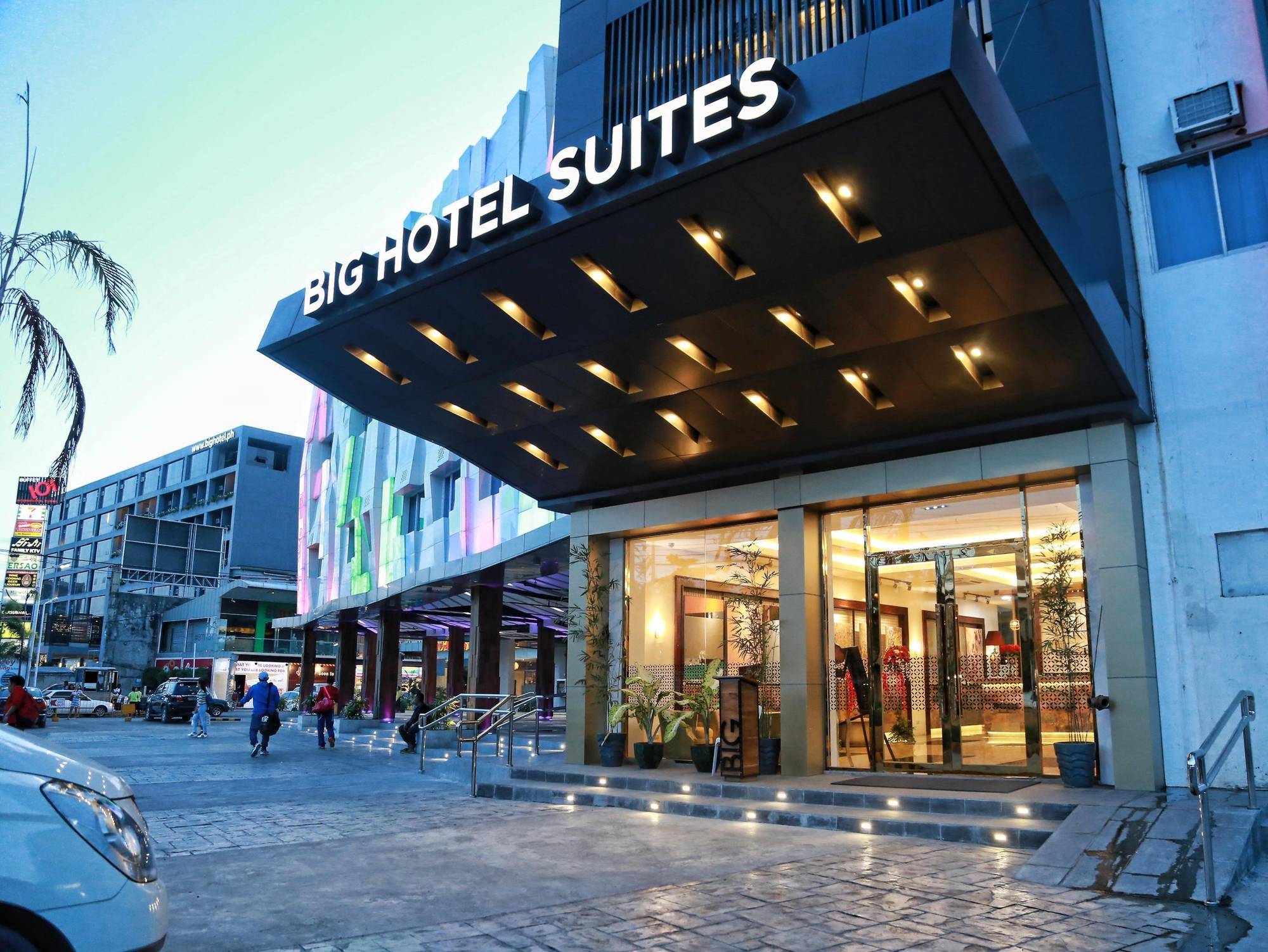 Big Hotel Cebu Esterno foto