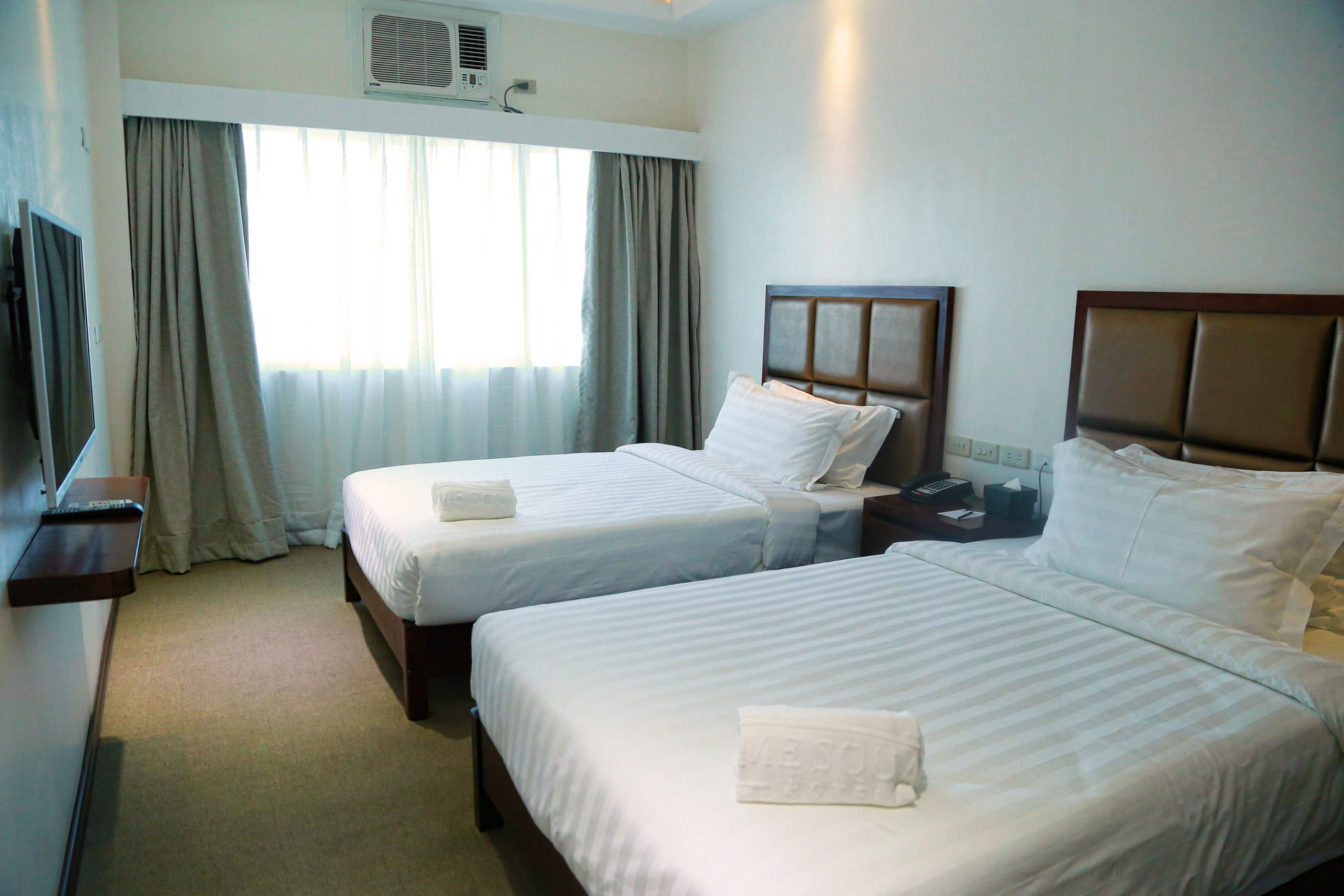Big Hotel Cebu Esterno foto
